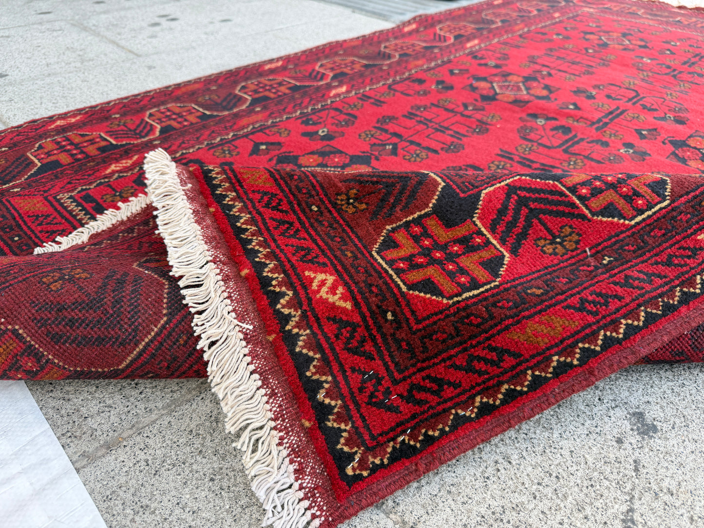 Oriental Rug 200x122cm