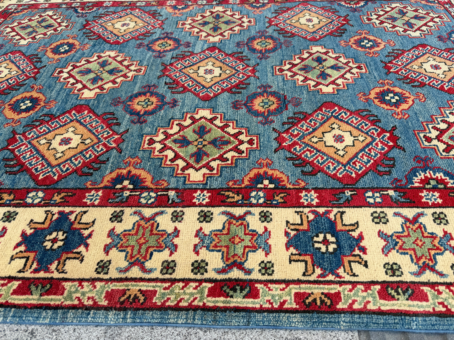 Oriental Rug (190x123cm)