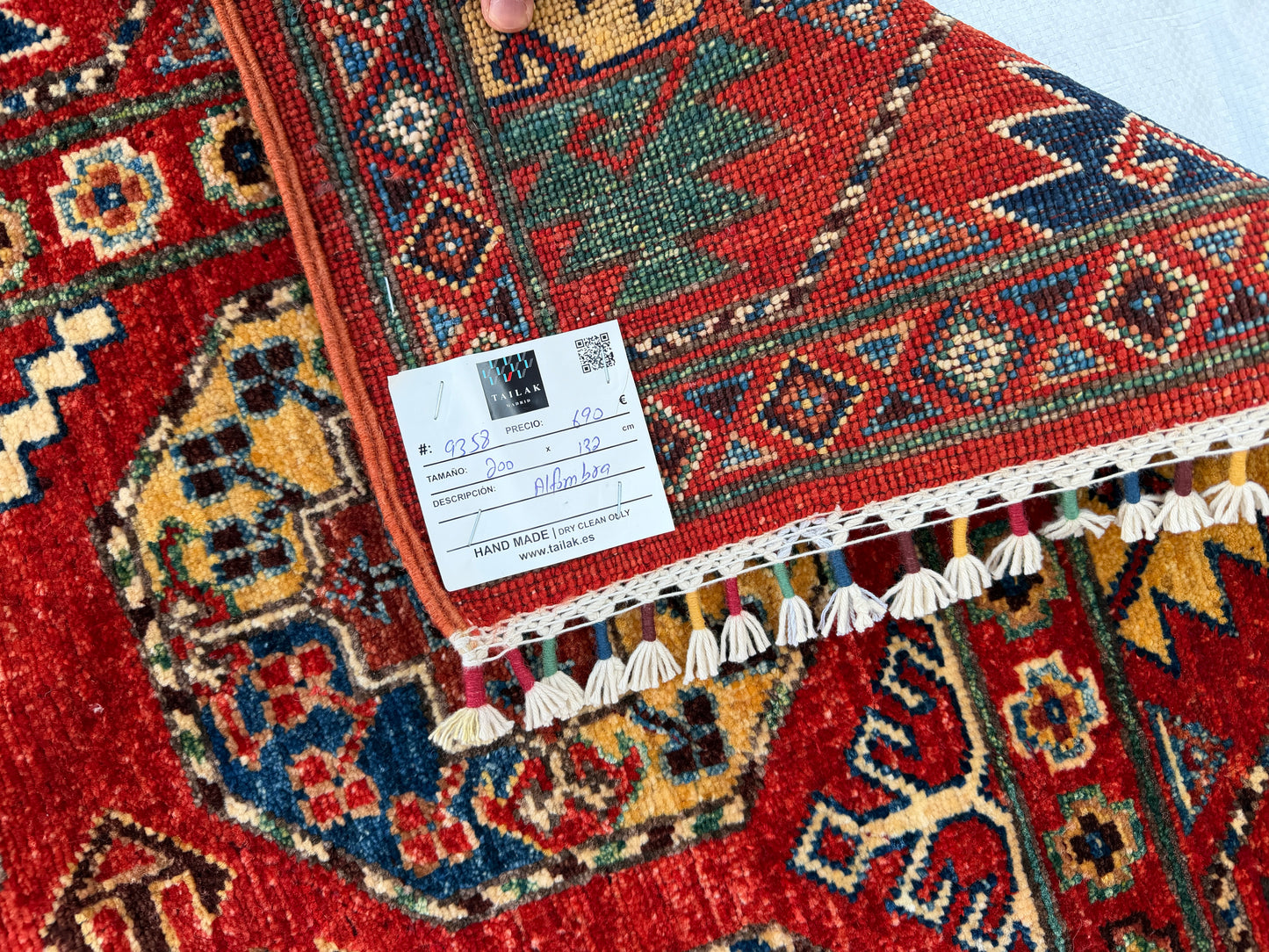 Oriental Rug 200x132cm