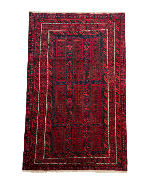 Oriental rug 270x170cm