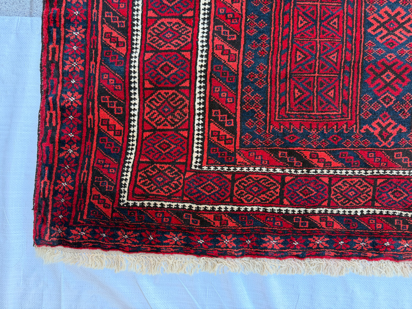 Oriental rug 270x170cm