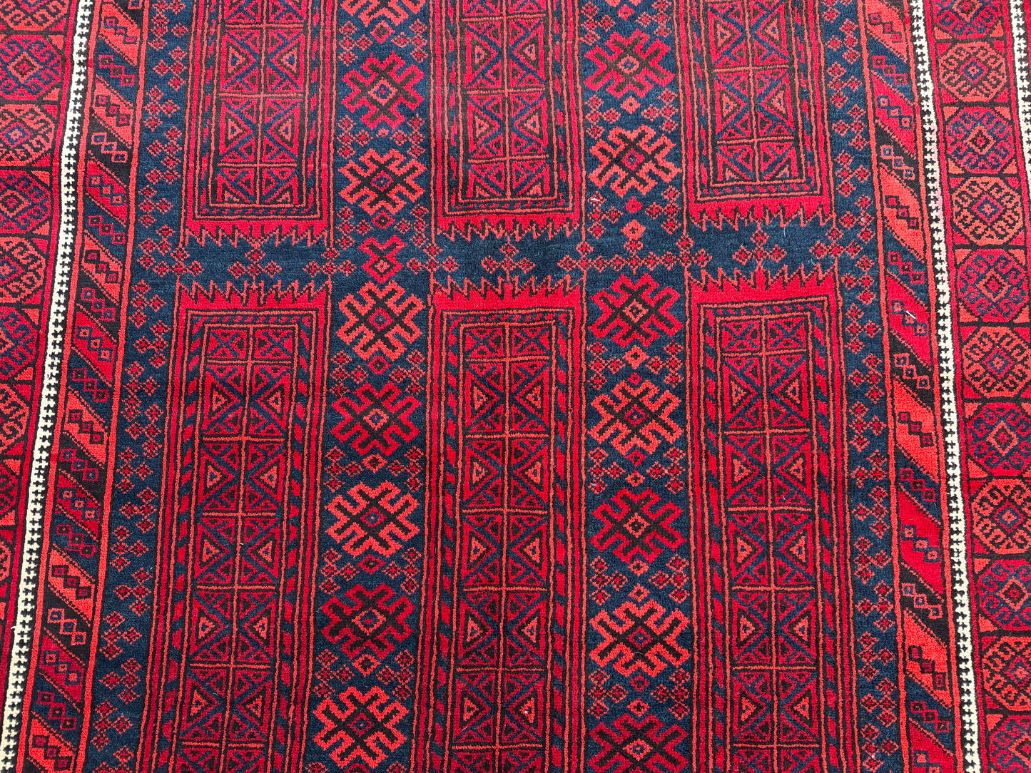 Oriental rug 270x170cm