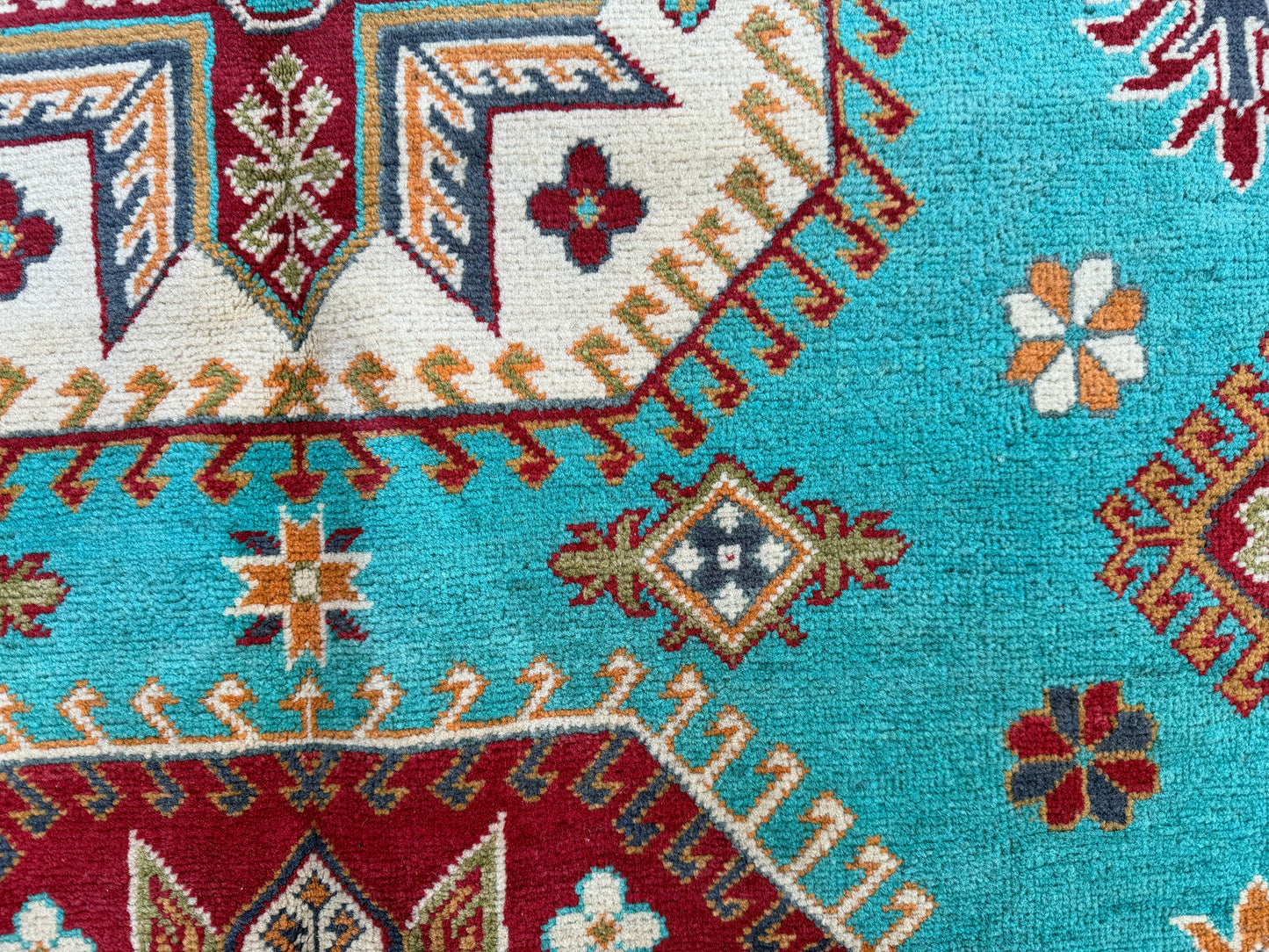 Oriental rug 275x190cm