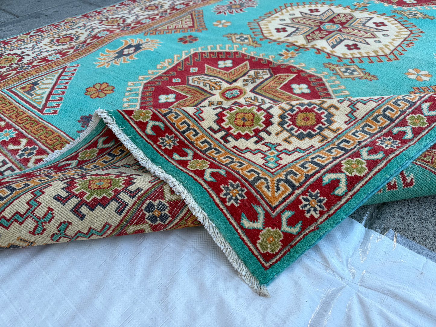 Oriental rug 275x190cm