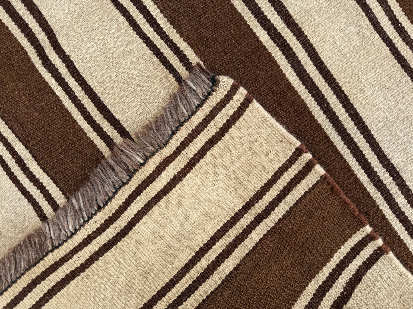 Stripes Design Kilim 210 x 150cm