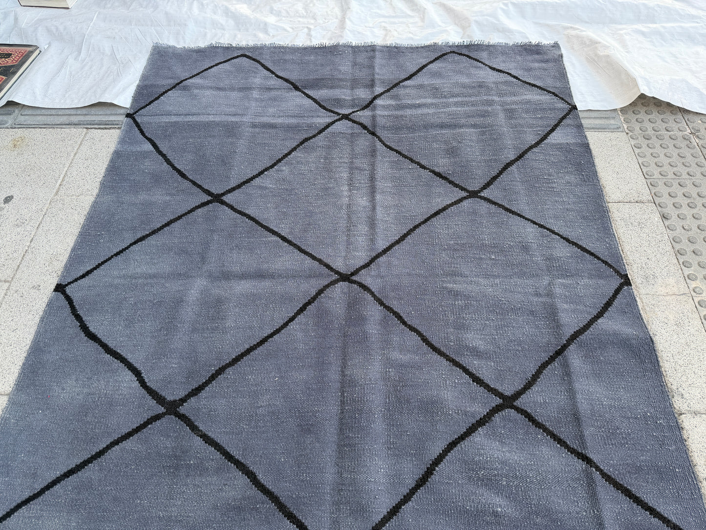 Modern Kilim 200 x 150cm