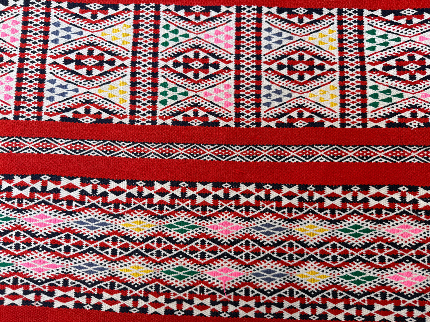 Vinatge Kilim 200 x 192cm