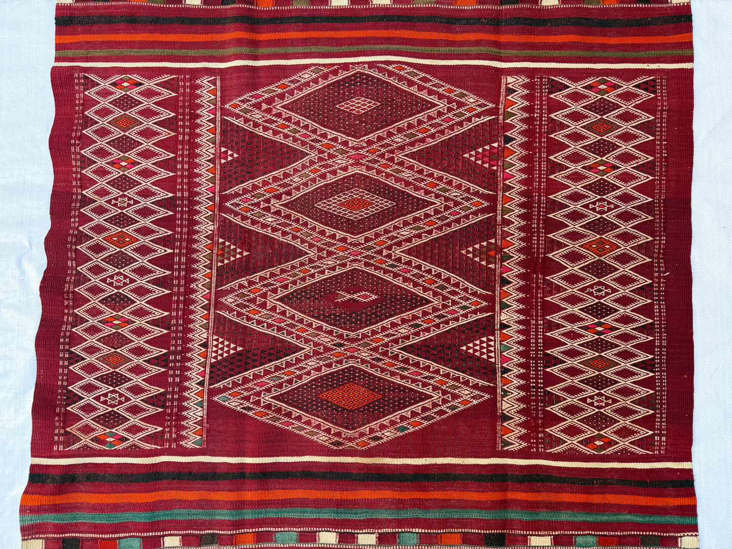 Vinatge Kilim 210 x 110cm