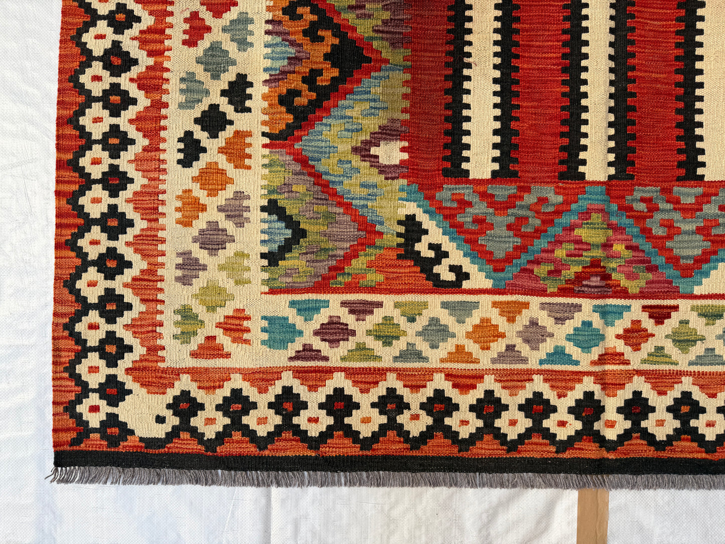 Classic Maimana Kilim 242x175cm