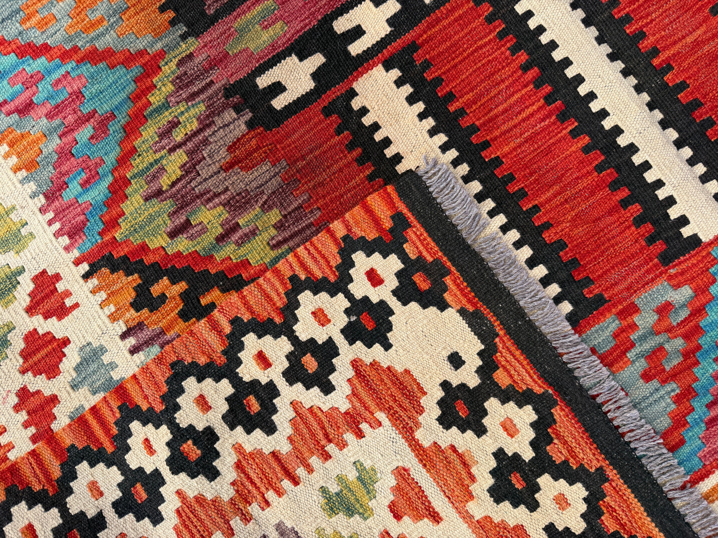 Classic Maimana Kilim 242x175cm
