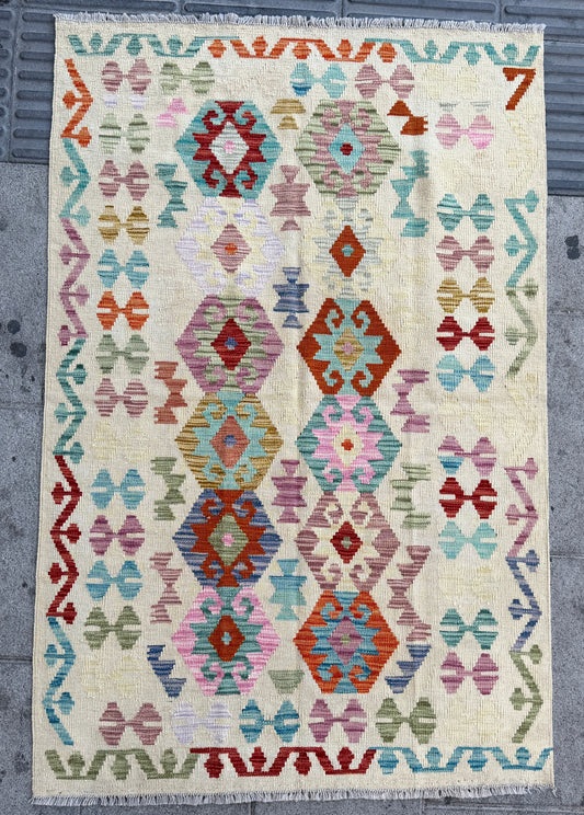 Classic Afghan Maimana Kilim 188x124cm