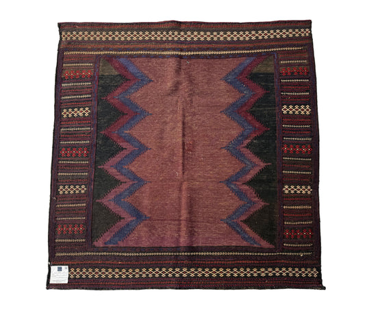 Vintage kilim 133x123cm