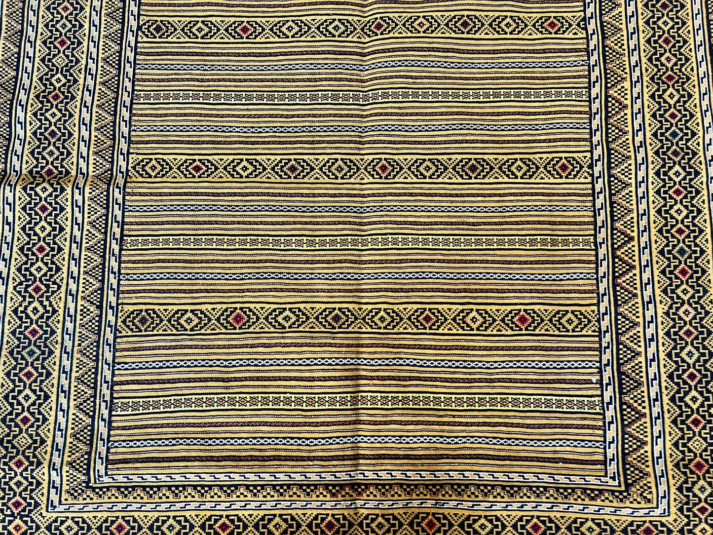 Vintage kilim.