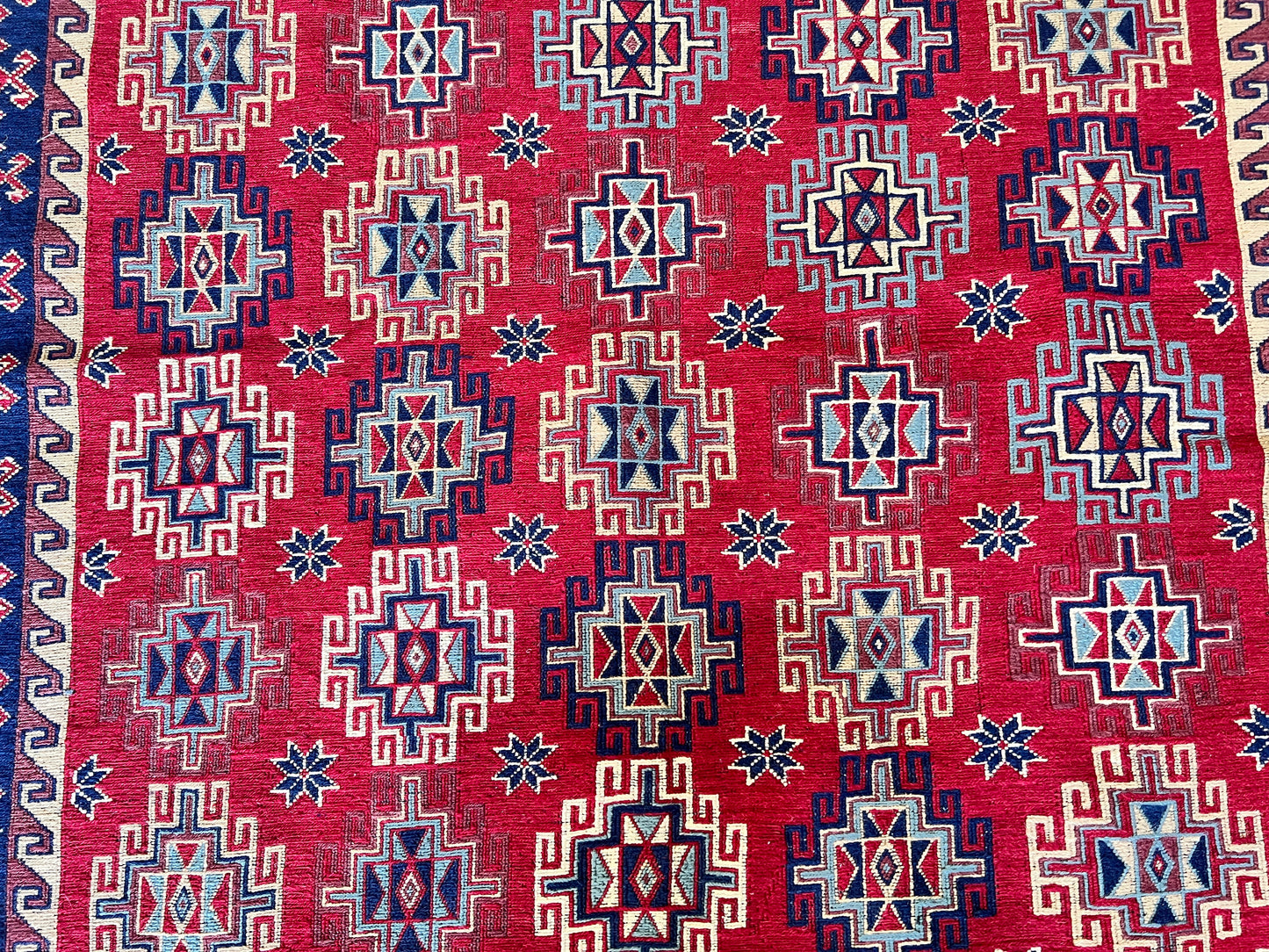 Vintage kilim