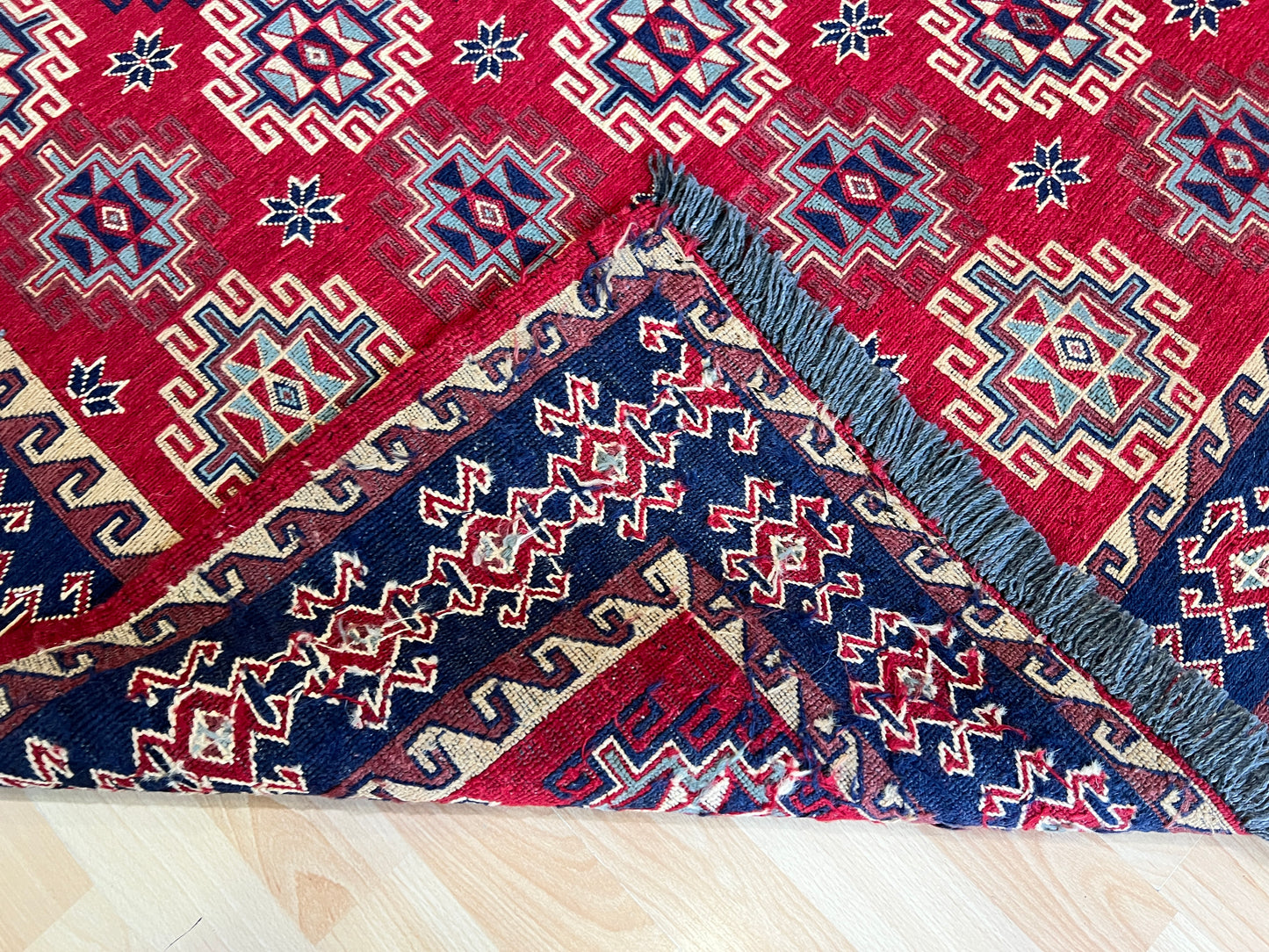 Vintage kilim