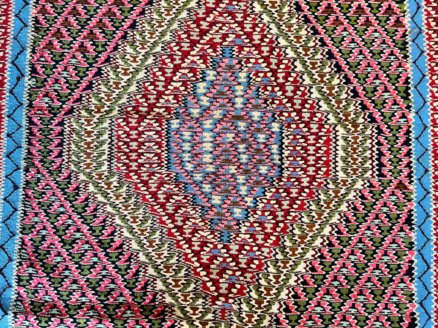 Seena kurdi kilim