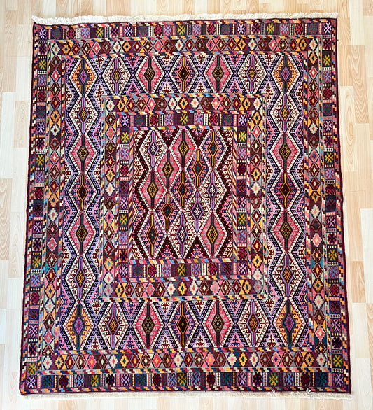 Mushwani kilim