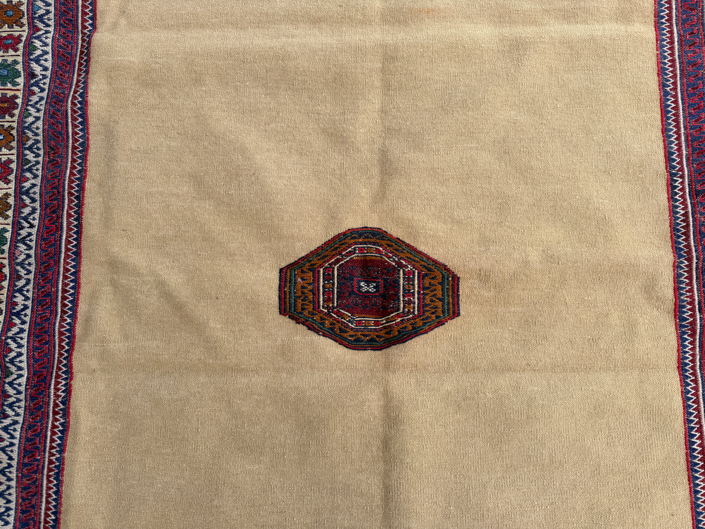 Vintage Sumak kilim 145x120cm