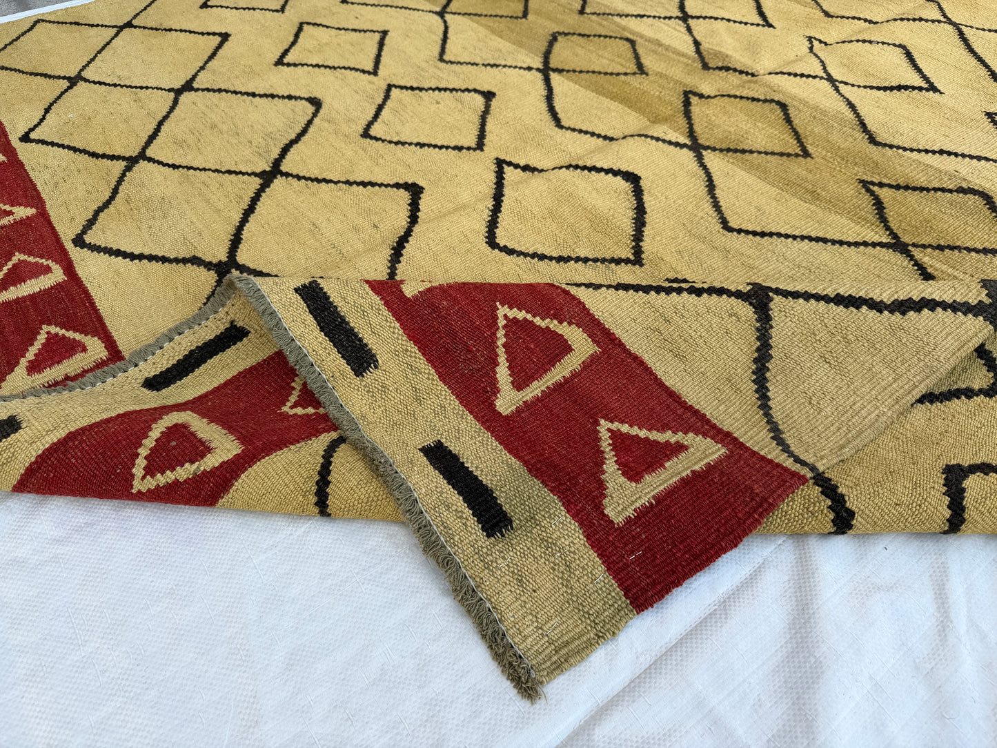 Contemporary design Kilim 242x186cm