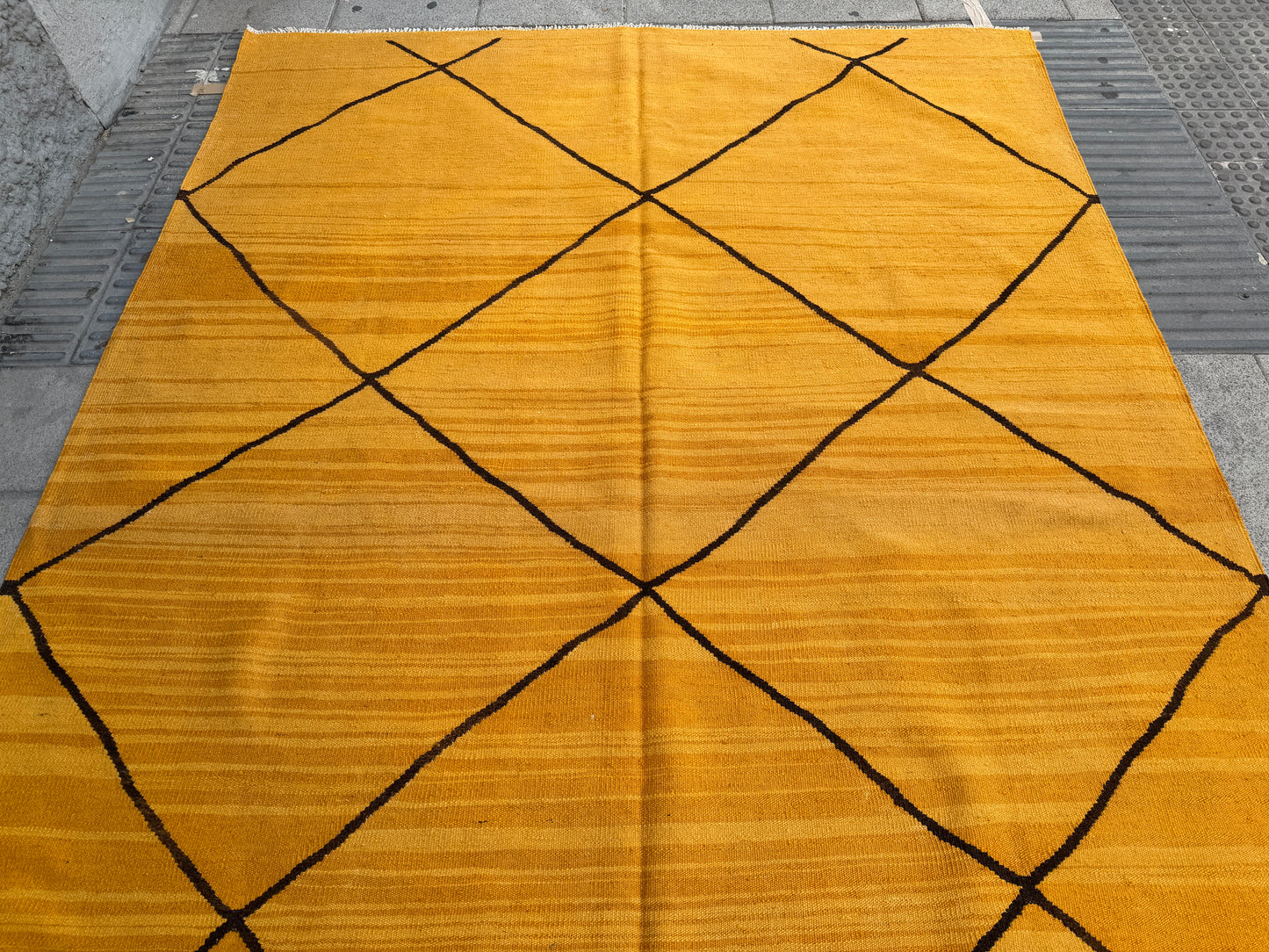 Contemporary design Kilim 310x210cm