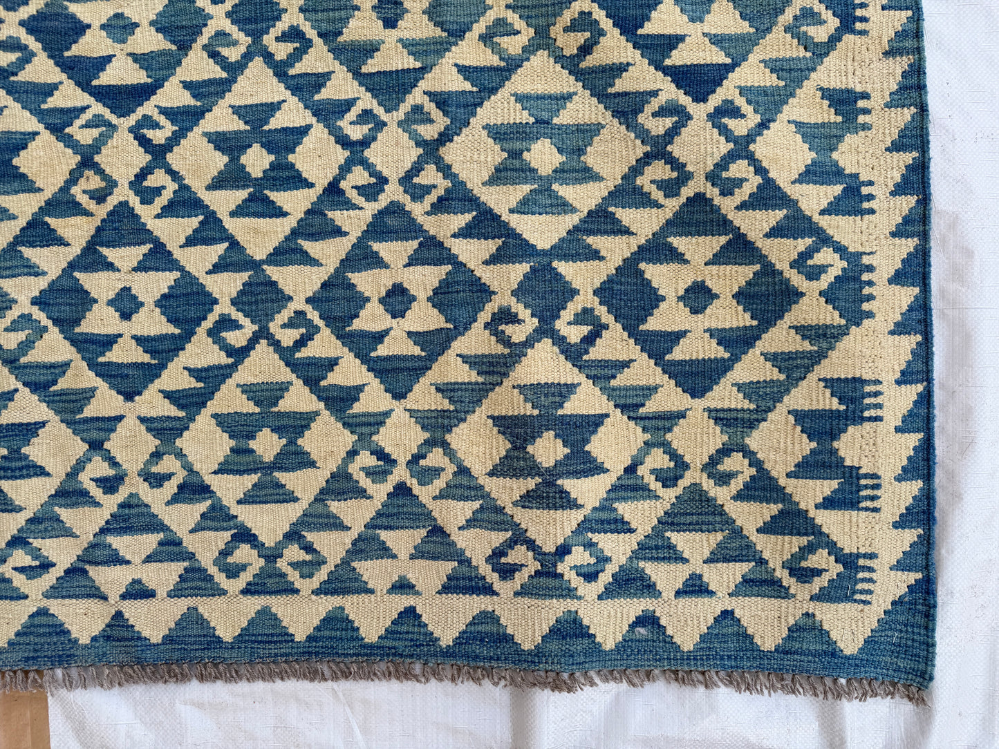 Classic Maimana Kilim 245x180cm