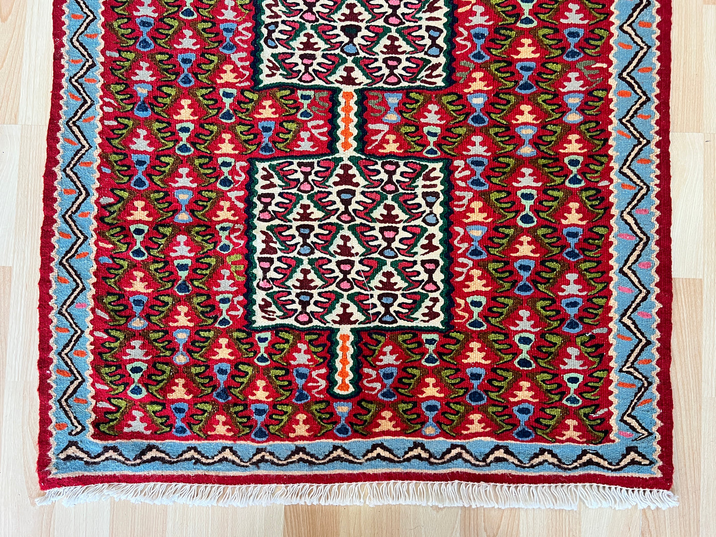 Seena kurdi runner