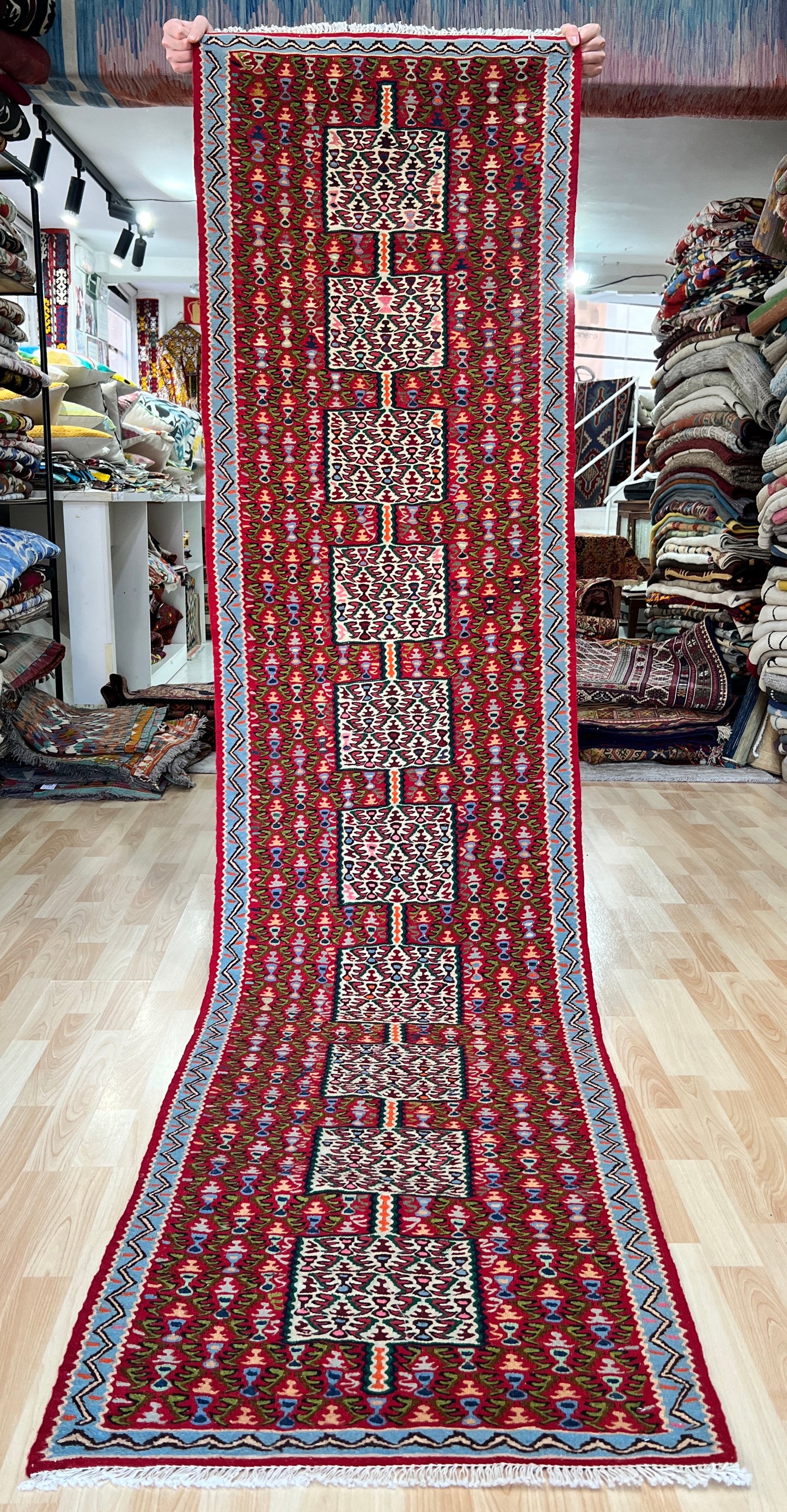 Seena kurdi runner
