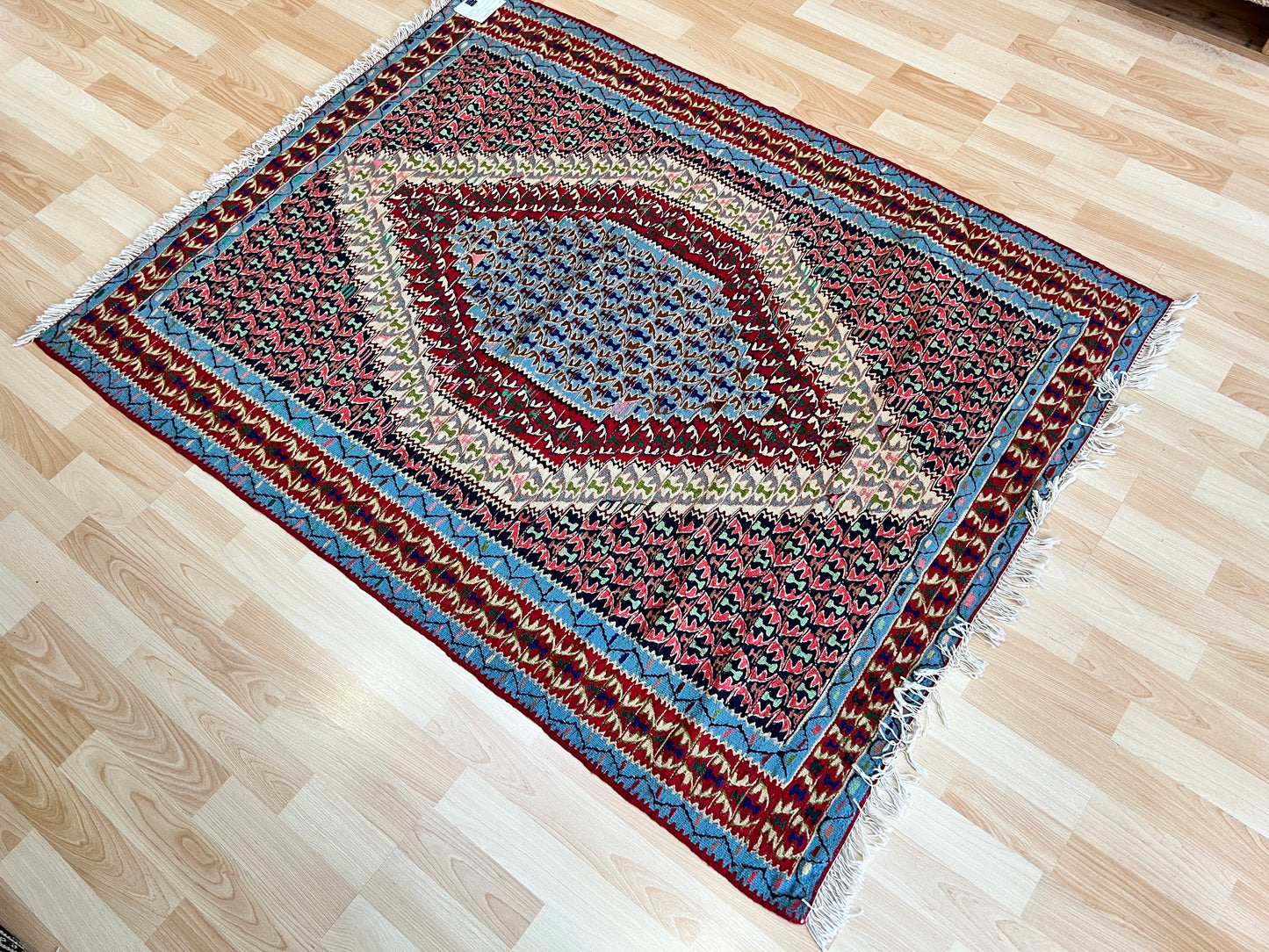 Seena kurdi kilim