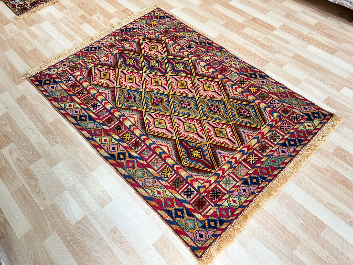 Mushwani kilim