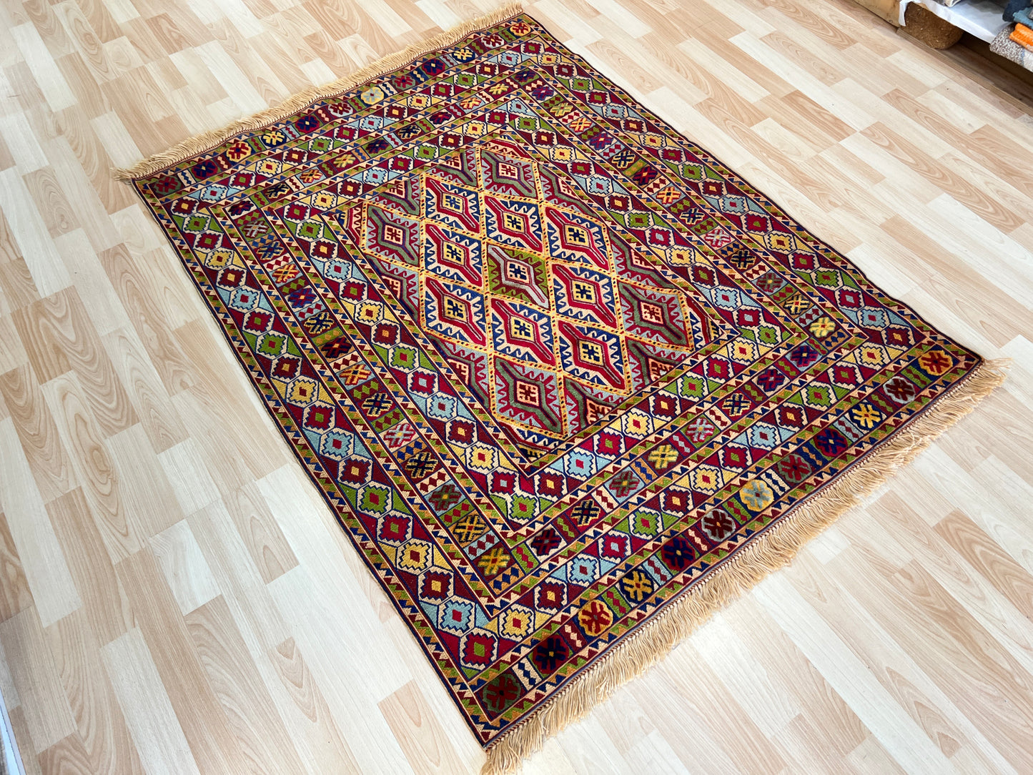 Mushwani kilim