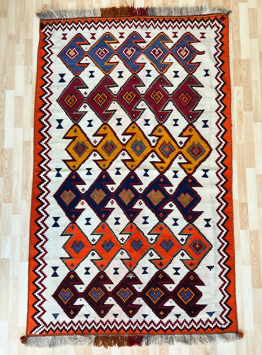 Vintage kilim