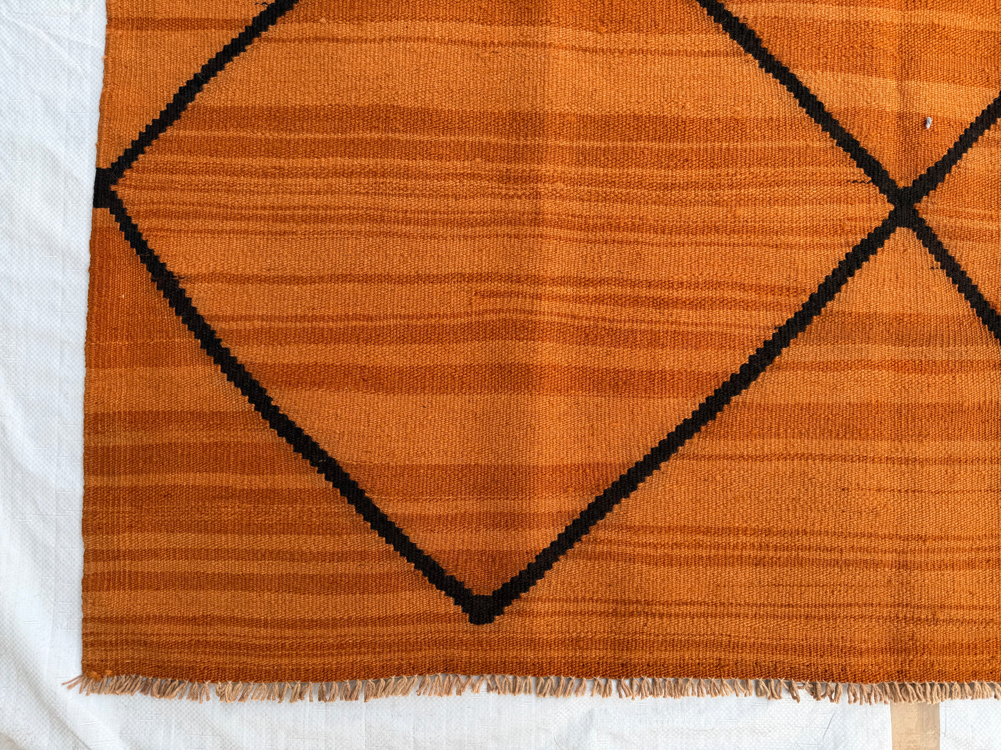 Contemporary design Kilim 210 x 145cm