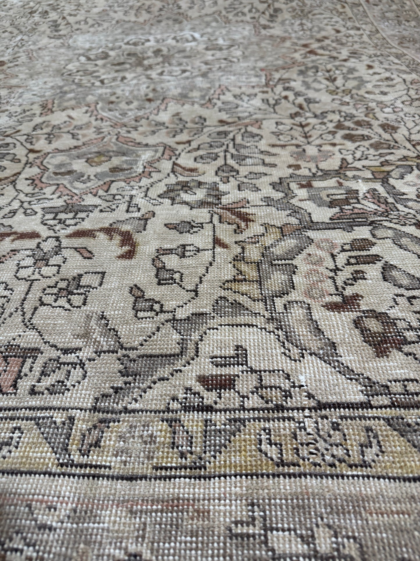 Overdyed Vintage Hand knotted Rug 285x205cm.