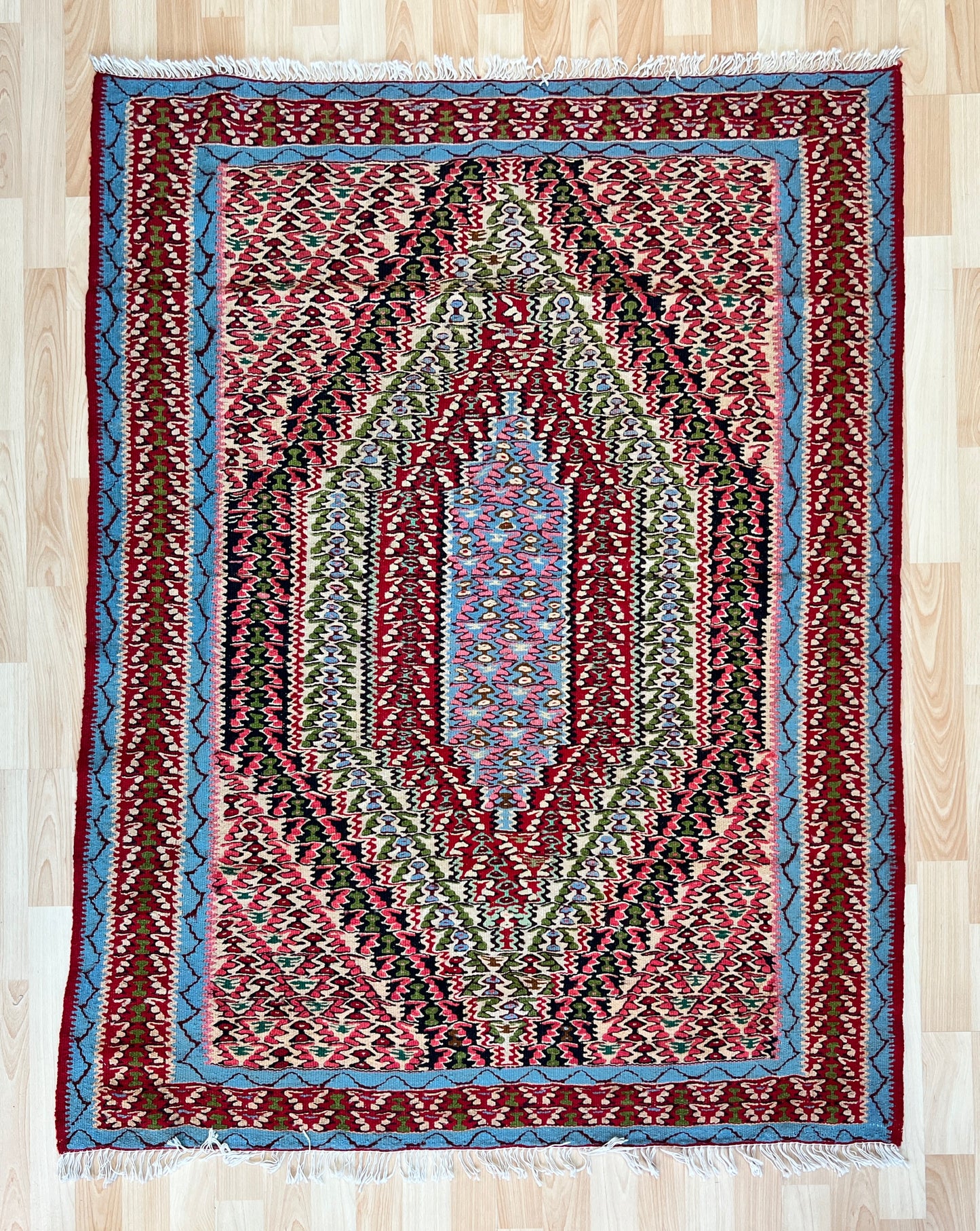 Seena kurdi kilim