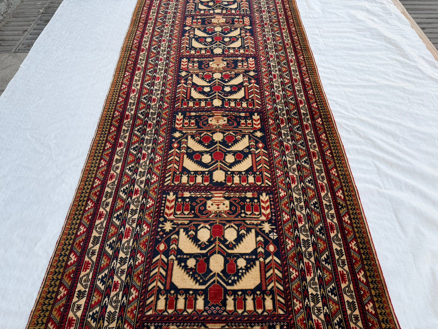 Vinatge Rug Runner (295x93cm)