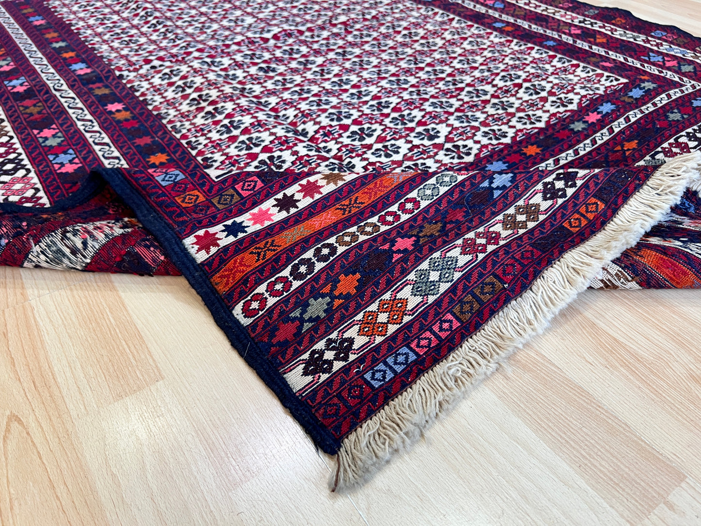 Maliki kilim.