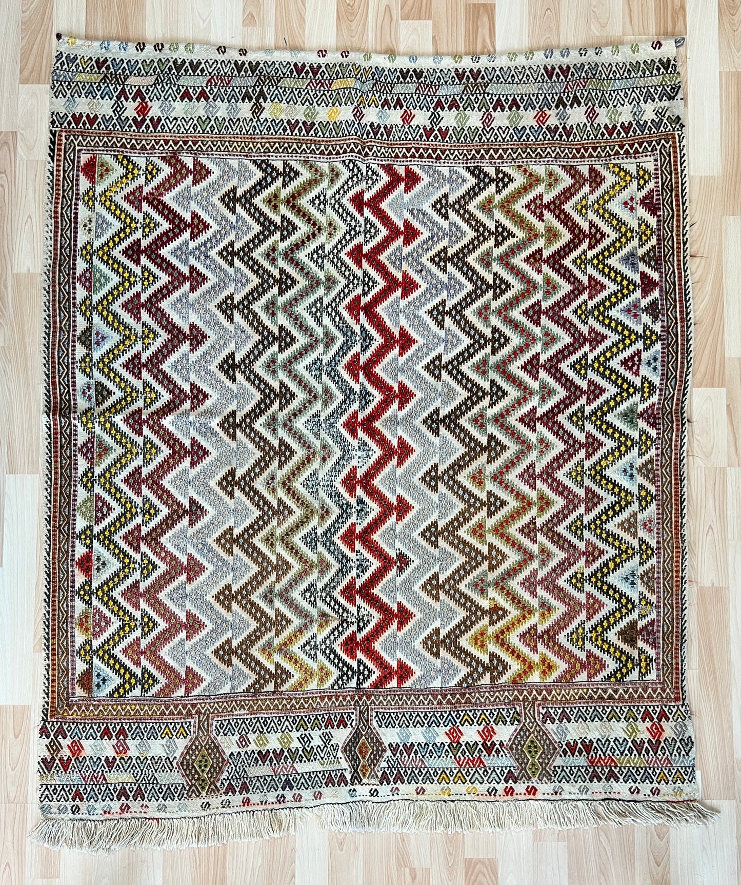 Vintage kilim