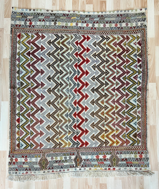 Vintage kilim