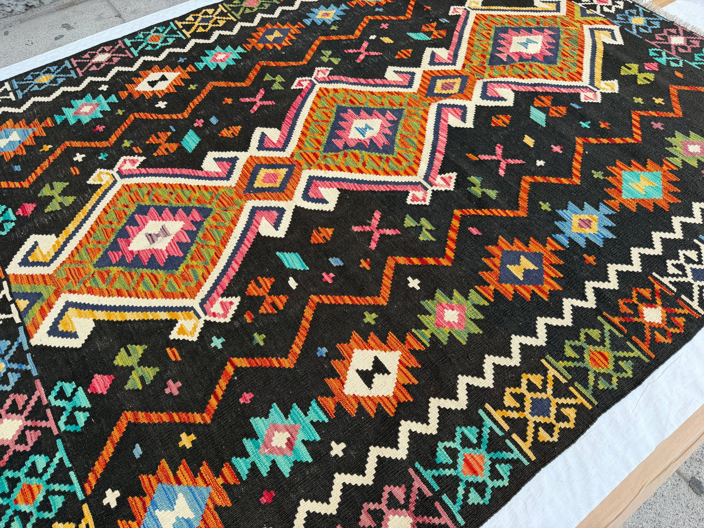 Classic Maimana Kilim 235x177cm