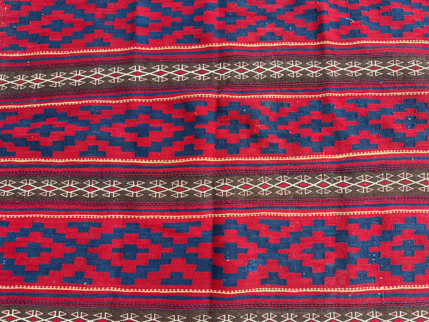 Vintage Kilim 200 x 132cm