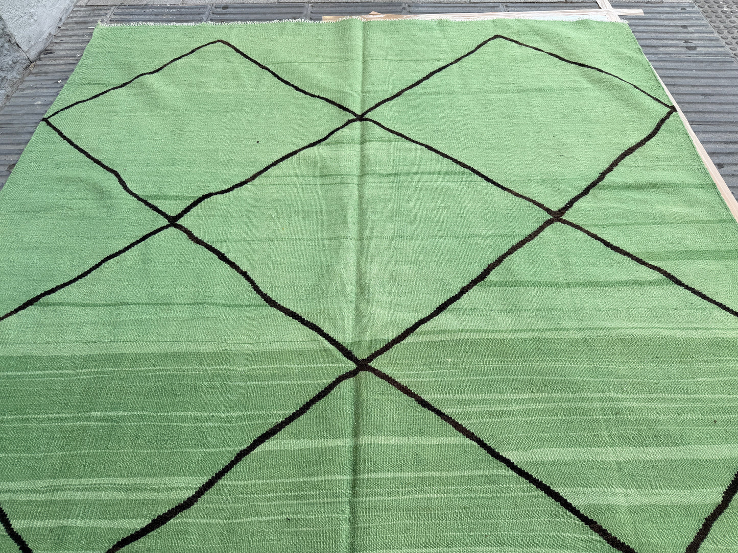 Contemporary design Kilim 305x207cm