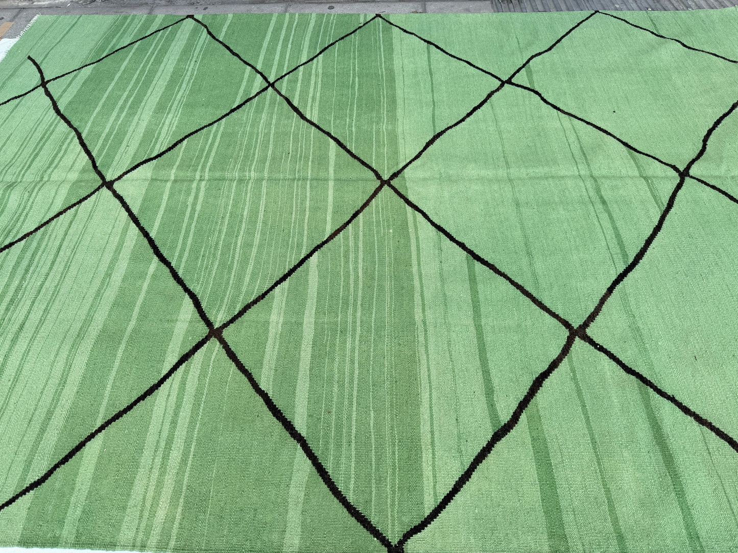 Contemporary design Kilim 305x207cm