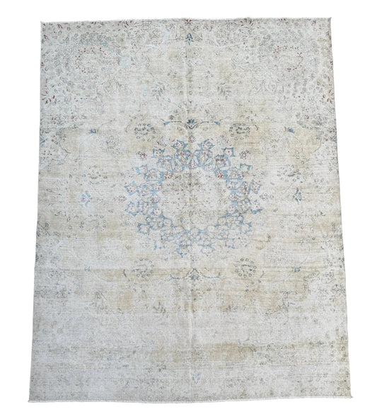 Overdyed Vintage Hand knotted Rug (260x200cm)