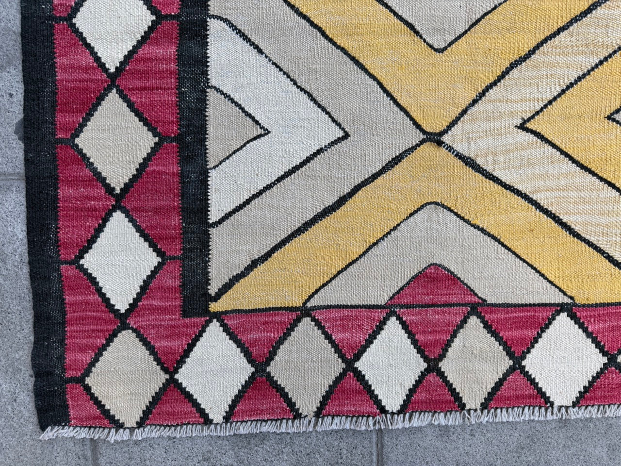 Vinatge Kilim 242x185cm