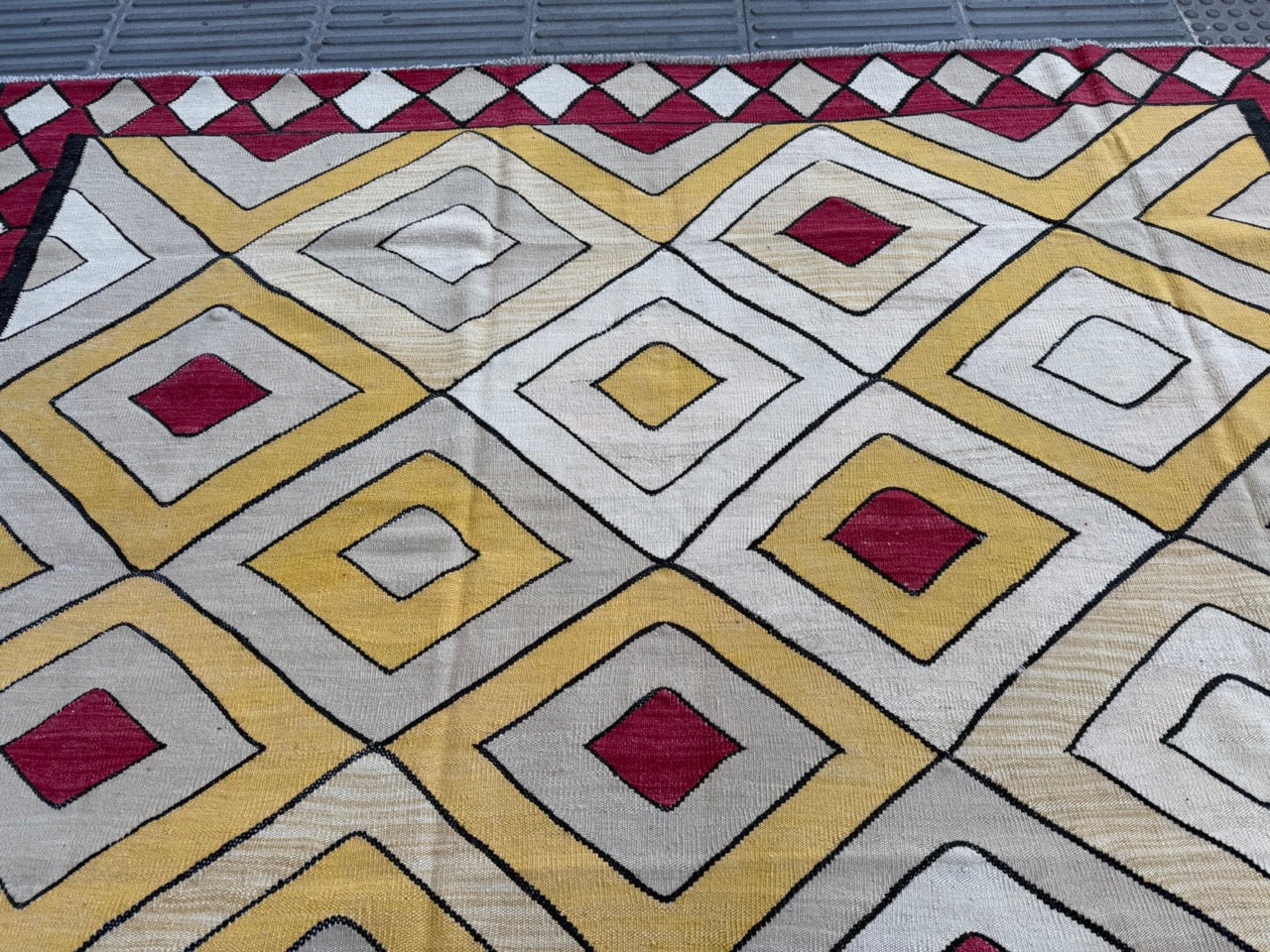 Vinatge Kilim 242x185cm