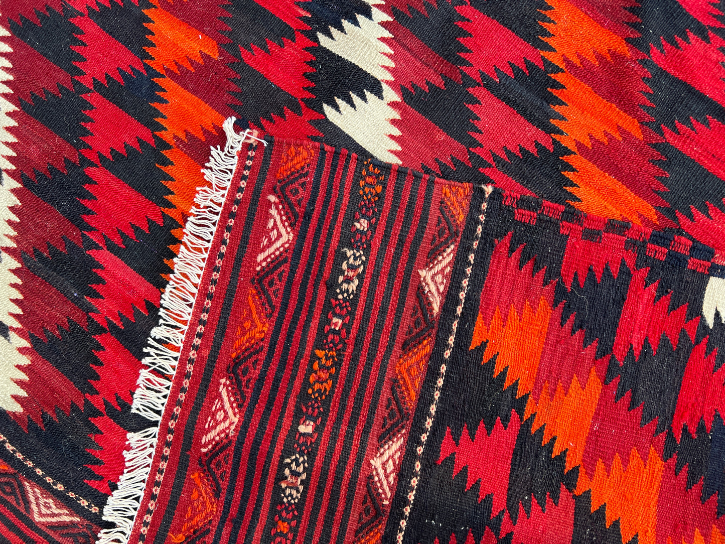 Vintage kilim