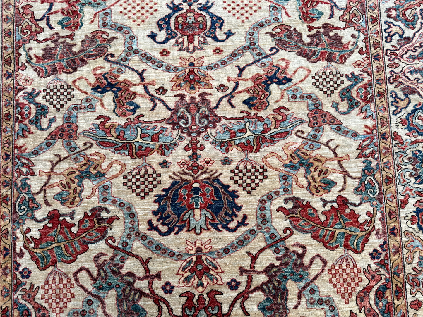 Seljuk Oriental rug 260x191cm