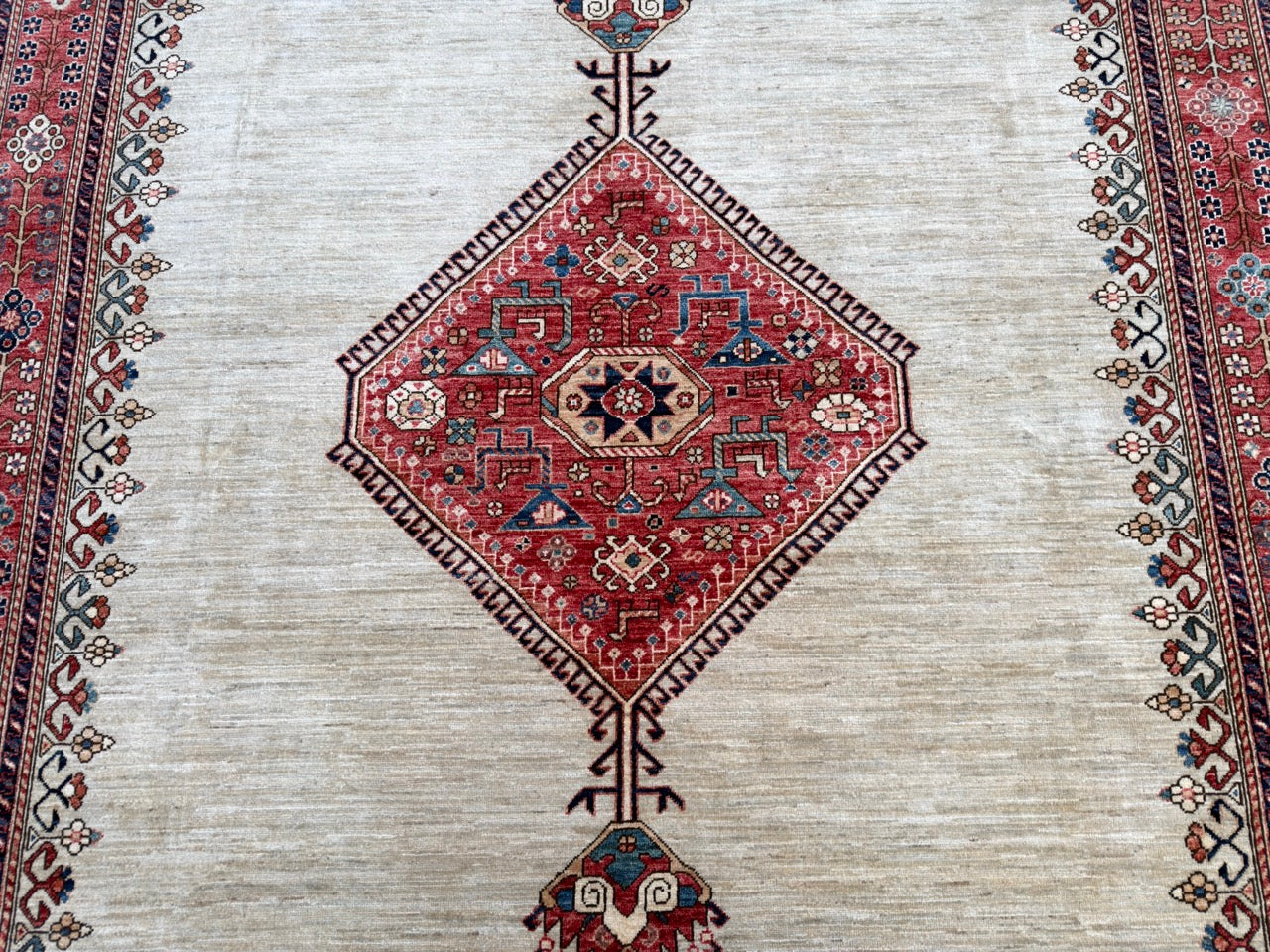 Seljuk Oriental Rug 300x245cm