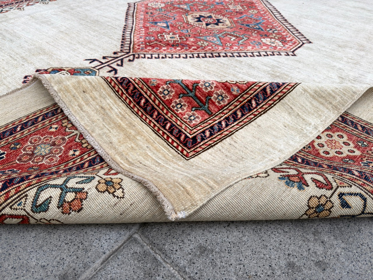 Seljuk Oriental Rug 300x245cm