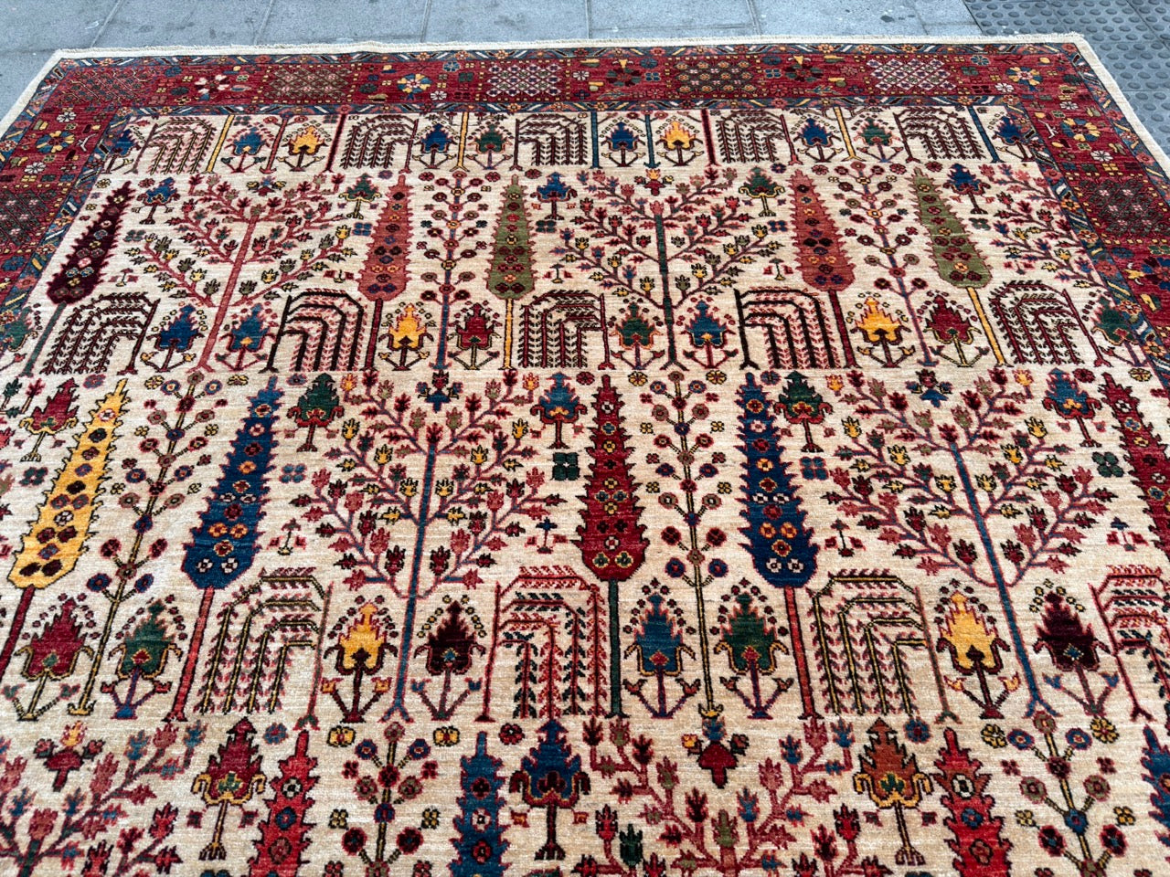 Seljuk Oriental Rug 300x250cm
